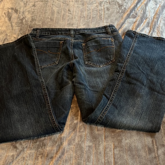 DKny jeans - Picture 9 of 13